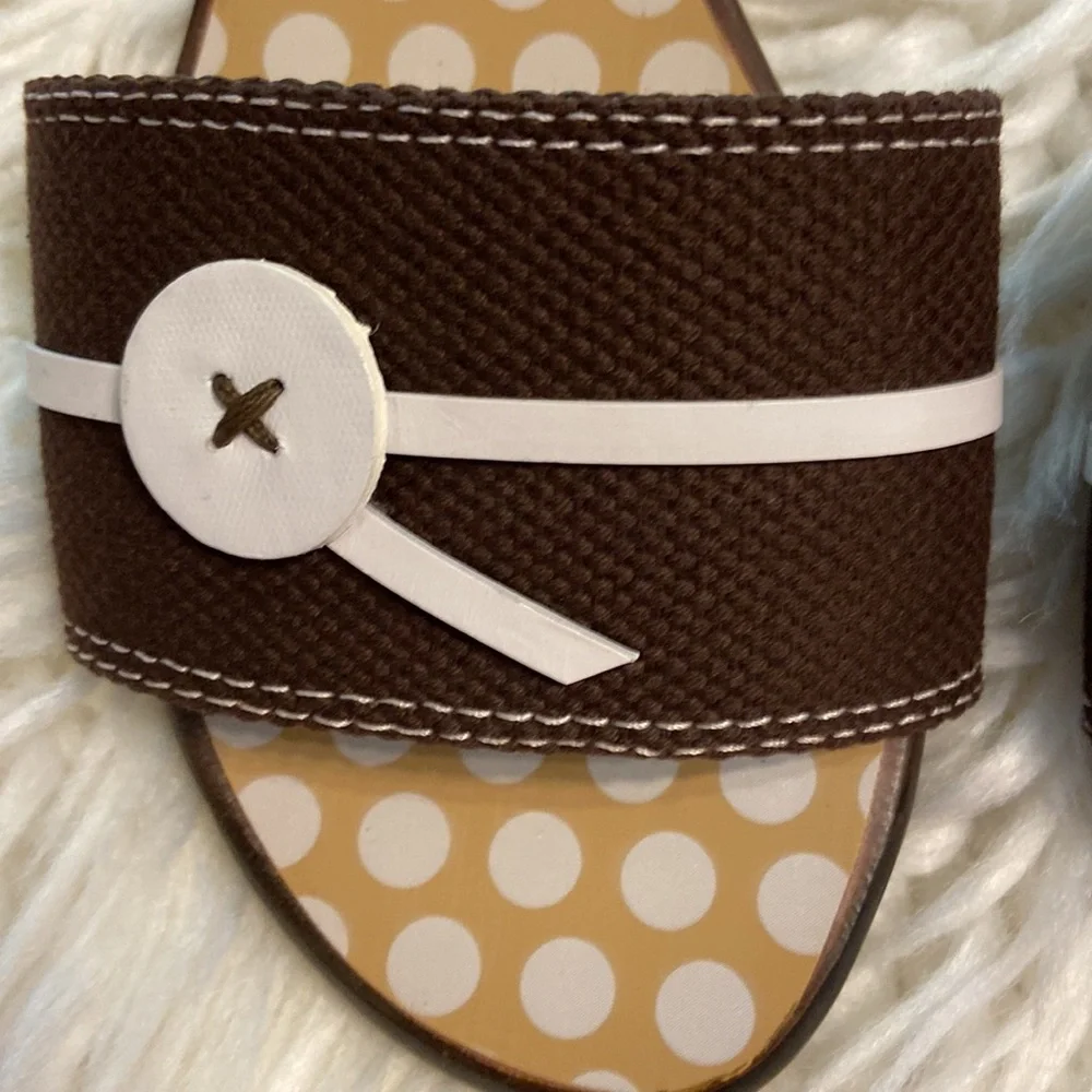 Kate Spade Sandals size 7B made in Italy brown and white color excellent condi - Picture 4 of 16